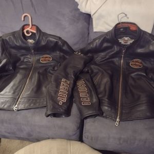 AUTHENTIC HARLEY DAVIDSON MATCHING LEATHER JACKETS MENS MED & XL $700 OR $350 EA